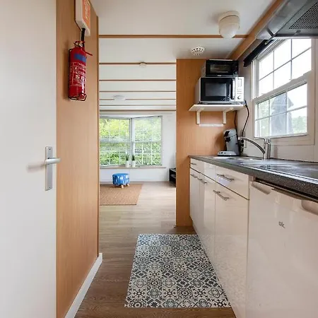 87, Gelegen In Het Rustige & Bosrijke Oisterwijk! *