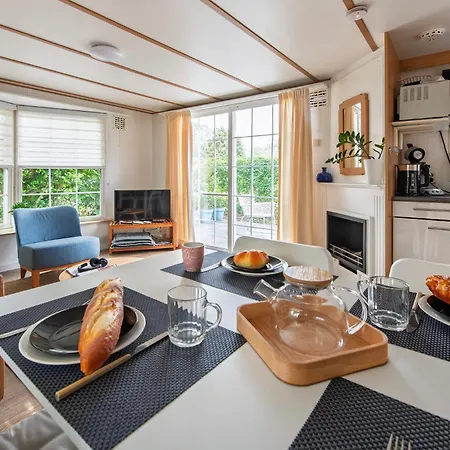 87, Gelegen In Het Rustige & Bosrijke Oisterwijk! * Oisterwijk