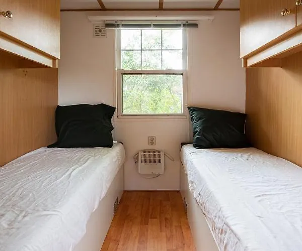 87, Gelegen In Het Rustige & Bosrijke Oisterwijk! Alpesi faház *