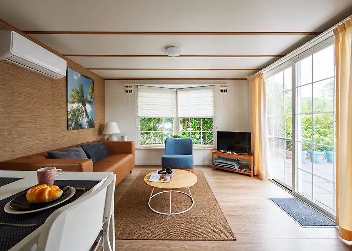 Alpesi faház 87, Gelegen In Het Rustige & Bosrijke Oisterwijk! Oisterwijk